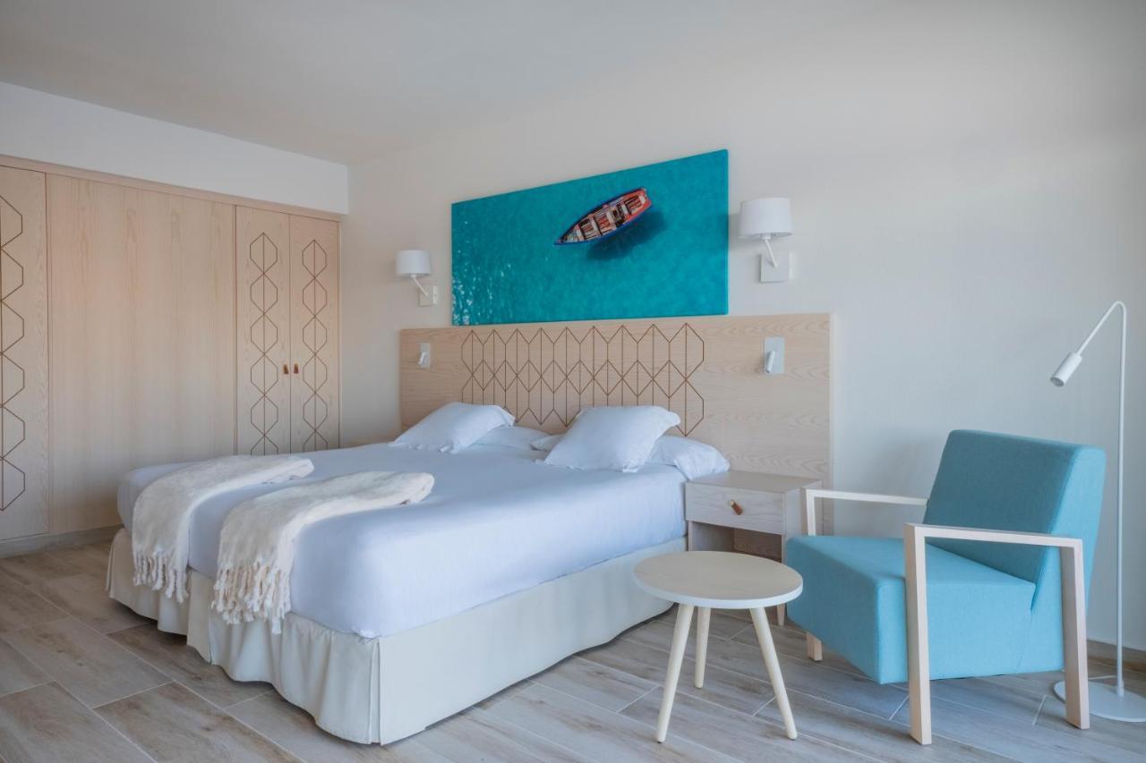 Hotel Iberostar Waves Royal Andalus Chiclana de la Frontera Esterno foto