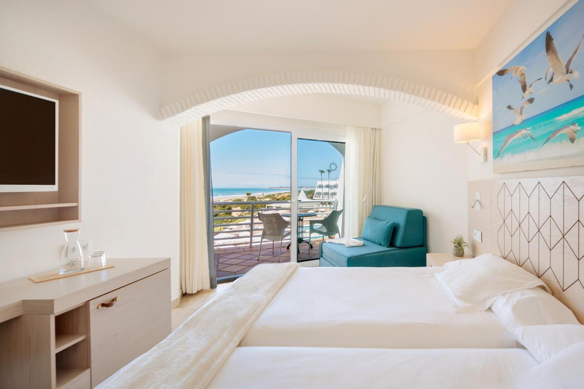 Hotel Iberostar Waves Royal Andalus Chiclana de la Frontera Esterno foto