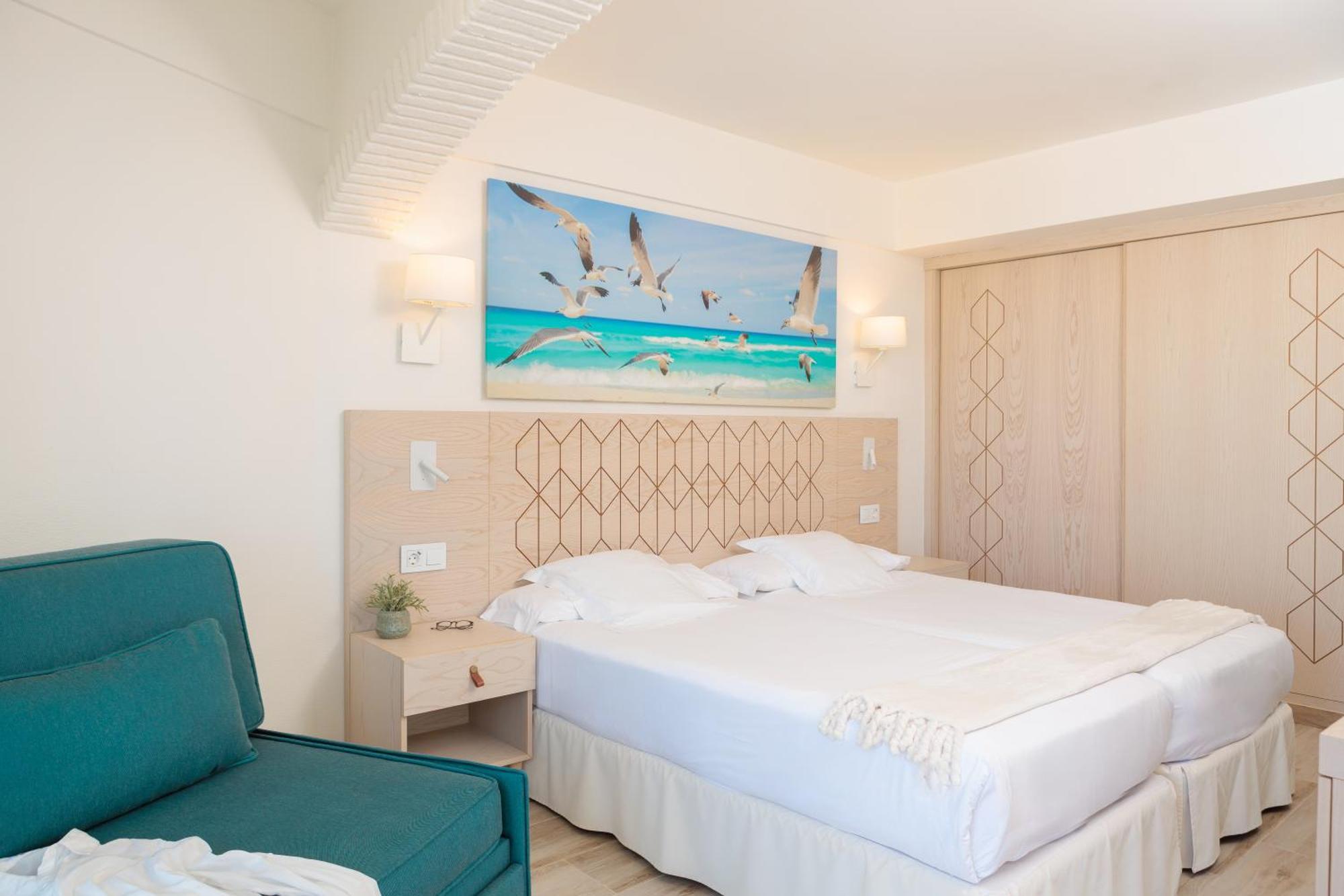 Hotel Iberostar Waves Royal Andalus Chiclana de la Frontera Esterno foto